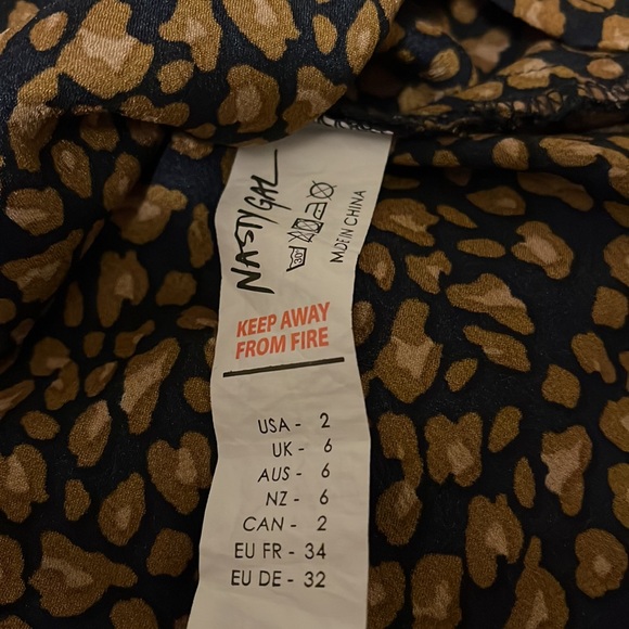 Nasty Gal Fit and Flare Spotted Mini Dress size 2 - Picture 6 of 11